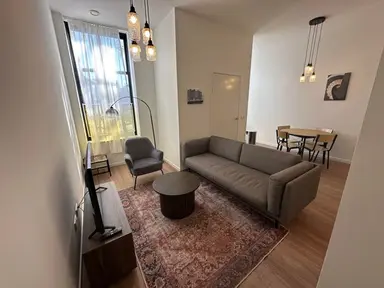77m2 Appartement à louer pour 1700€/mois à Westhavenkade, Vlaardingen