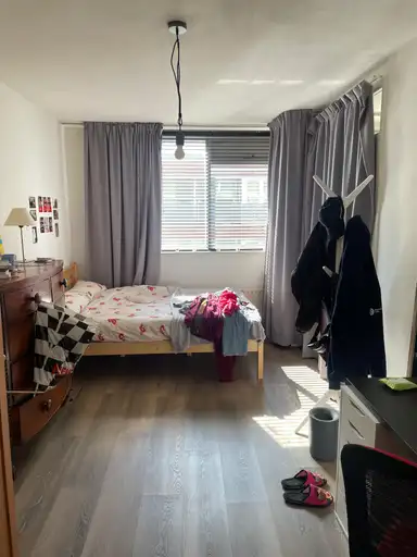 40m2 room to rent for 890€/month in Gedempte Gracht, The Hague