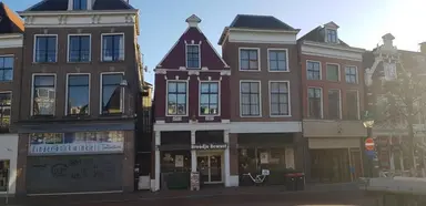 85m2 Appartement à louer pour 1440€/mois à Groentemarkt, Leeuwarden