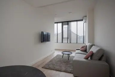 47m2 flat to rent for 1750€/month in Wethouder Hillenaarplantsoen 113, Rijswijk
