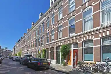 147m2 apartment to rent for 3000€/month in Obrechtstraat 139, The Hague