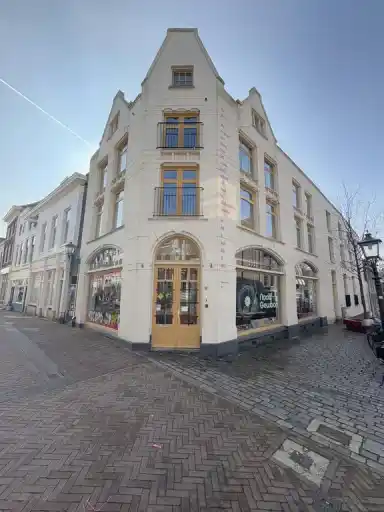 133m2 Appartement à louer pour 1875€/mois à Appelmarkt 1, Schiedam