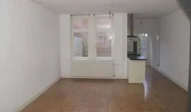 22m2 room to rent for 575€/month in Stadhoudersweg 23B, Rotterdam
