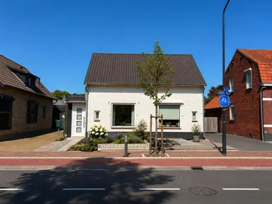 110m2 house to rent for 2550€/month in Bredaseweg 36, Chaam