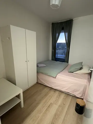 10m2 room to rent for 1360€/month in Lindenhoeveweg, Amsterdam