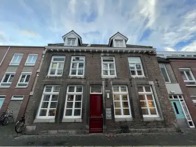 15m2 Zimmer zur Miete für 400€/Monat in Bogaardenstraat, Maastricht
