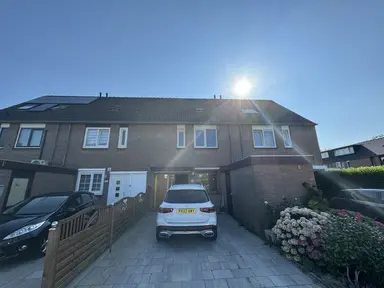 115m2 maison à louer pour 2175€/mois à Kopspoor, Capelle aan den IJssel