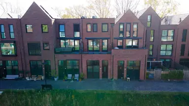 130m2 maison à louer pour 2250€/mois à Sluiseiland-Zuid 88, Vianen