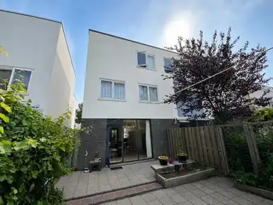 10m2 Camera in affitto per 875€/mese a Salvador Allendestraat, Rotterdam