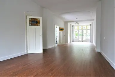 150m2 maison à louer pour 2950€/mois à Van Imhoffplein, The Hague