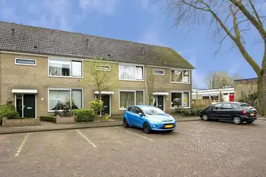 125m2 house to rent for 1158€/month in Gerbrandystraat 86, Nunspeet