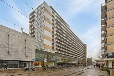 89m2 flat to rent for 2250€/month in Van Oldenbarneveltplaats, Rotterdam