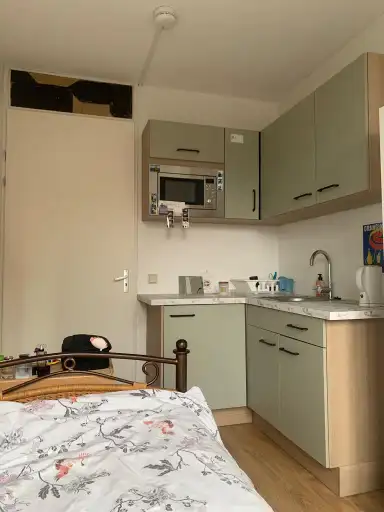 10m2 room to rent for 825€/month in Ekangala, Amsterdam