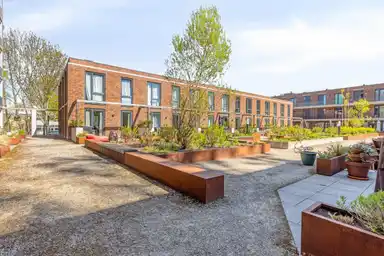 71m2 flat to rent for 1695€/month in Adolphine Kokplein 37, Rotterdam