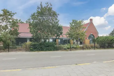 81m2 Appartamento in affitto per 1128€/mese a Helmweg 9-ap10, Callantsoog