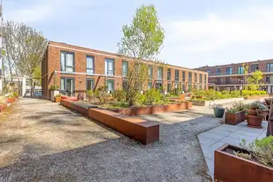 71m2 apartment to rent for 1695€/month in Adolphine Kokplein 37, Rotterdam