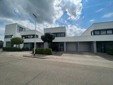 109m2 Haus zur Miete für 1995€/Monat in Drossaardstraat 43, Heerlen