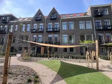 105m2 Appartamento in affitto per 3325€/mese a Wilhelminastraat, Haarlem