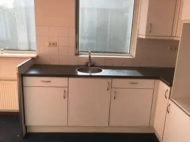20m2 anti-squat to rent for 300€/month in Roosendaal