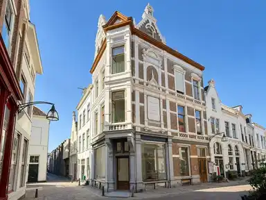 50m2 studio à louer pour 1750€/mois à Vleeshouwerstraat, Deventer