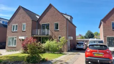 118m2 maison à louer pour 1300€/mois à Graswinkellaan, Weert