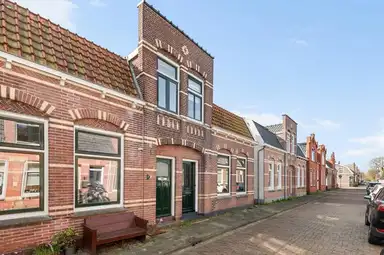 81m2 maison à louer pour 2085€/mois à Parkstraat 23, Zaandijk