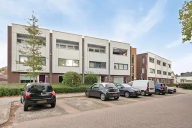 116m2 Appartement te huur voor 2350€/maand in Prins Hendrikstraat, Alphen aan den Rijn
