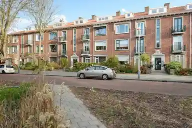 94m2 Appartement à louer pour 2500€/mois à Tortellaan 34, The Hague