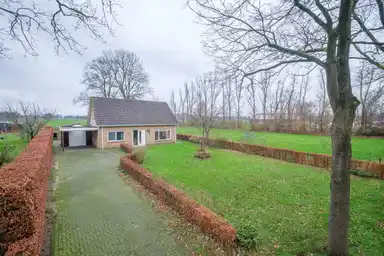 120m2 maison à louer pour 1750€/mois à Oosteinde 64A, Nieuwleusen