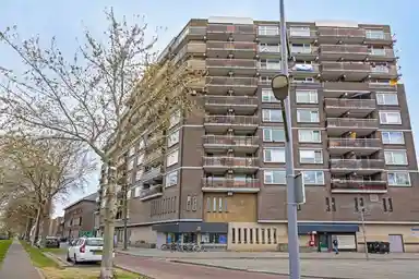 66m2 flat to rent for 1412€/month in Lange Hilleweg 398, Rotterdam