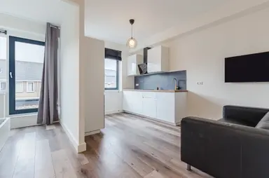 27m2 monolocale in affitto per 2200€/mese a Ank van der Moerstraat, Amsterdam