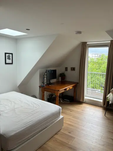 16m2 room to rent for 803€/month in Vierambachtsstraat, Rotterdam