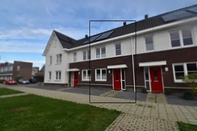 108m2 Casa in affitto per 1395€/mese a Aardbeivlinder 230, Tiel