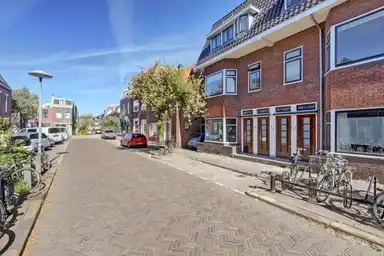 100m2 maison à louer pour 2750€/mois à Van 's-Gravesandestraat, Utrecht