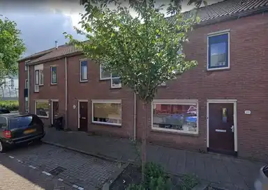 100m2 maison à louer pour 2200€/mois à Lamstraat, Utrecht