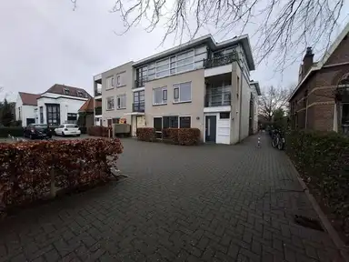 45m2 Appartamento in affitto per 1600€/mese a Herenweg 101A-24, Heemstede