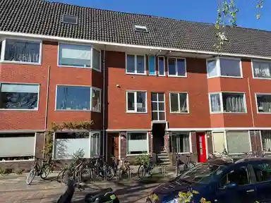 28m2 studio te huur voor 816€/maand in Oosterhamriklaan 10e, Groningen