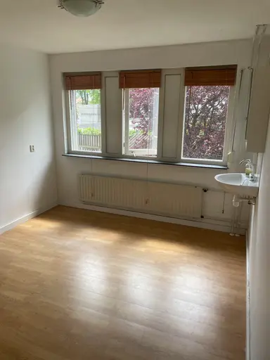 12m2 room to rent for 480€/month in Molenbochtplein, Tilburg