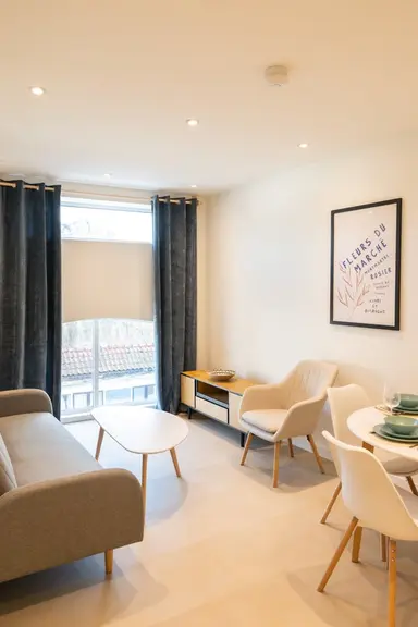 48m2 Wohnung zur Miete für 2100€/Monat in Noordeinde 21N, Delft