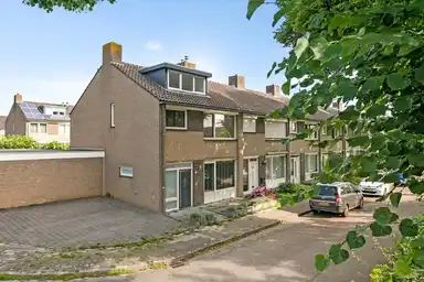120m2 house to rent for 1495€/month in Bobinedonk 16, Maastricht