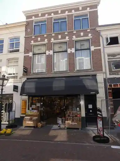 85m2 apartment to rent for 1875€/month in Haarlemmerstraat 93, Leiden