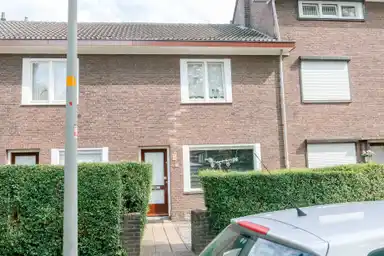 49m2 Haus zur Miete für 765.54€/Monat in Gebroeders van Limburgstraat 19, Maastricht