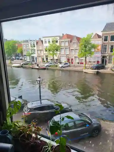 14m2 Kamer te huur voor 410€/maand in Pelikaanhof, Leiden
