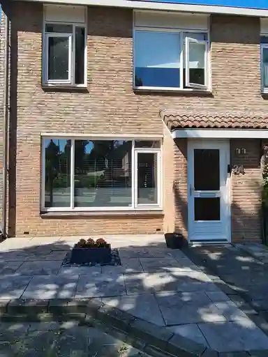 107μ² μονοκατοικία προς ενοικίαση για 1495€/μήνα σε Fossielenerf, Heerlen