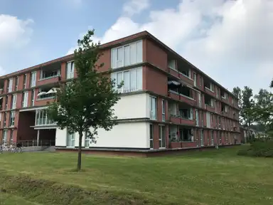 99m2 apartment to rent for 1200€/month in De Lemzijde 68, Emmen