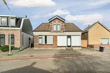 170m2 house to rent for 2600€/month in Dorpsstraat 606, Assendelft