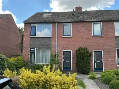 139m2 Haus zur Miete für 767.71€/Monat in Prins Hendrikstraat 24, Smilde
