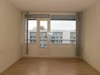 10m2 room to rent for 465€/month in Loenermark 35, Amsterdam