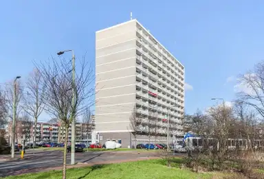 52m2 Appartement te huur voor 800€/maand in Mozartlaan 51, The Hague