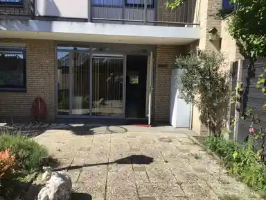 75m2 apartment to rent for 1050€/month in Zwanebloem 5, Leidschendam